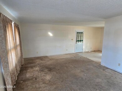 9123 E Gary Ln, Mesa, AZ 85207 - photo 4