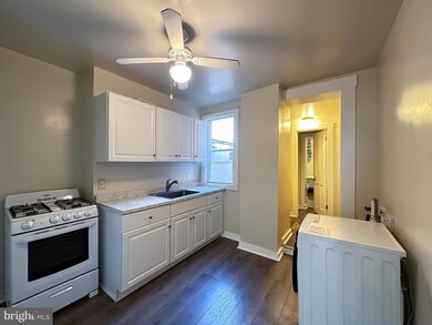 2104 Moyer St, Baltimore, MD 21231 - photo 6