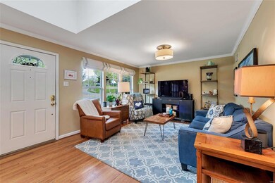 Beautiful crown molding!