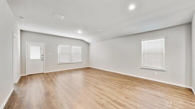 1616 Gatesville Ct, Fort Worth, TX 76108 - photo 7