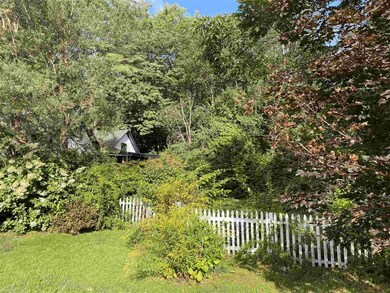 226 Henniker St, Hillsborough, NH 03244 - photo 5