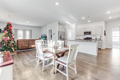 453 Spanish Wells Rd, Summerville, SC 29486 - photo 3