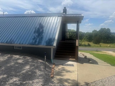 3988 Kentucky 70, Liberty, KY 42539 - photo 5