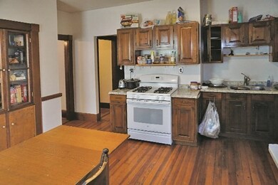 159 Brown St unit 1, Waltham, MA 02453 - photo 3