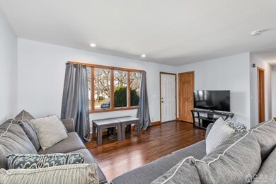 45 Tabb Ave, Piscataway, NJ 08854 - photo 5