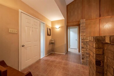 104 Camelot Dr, Weatherford, TX 76086 - photo 3