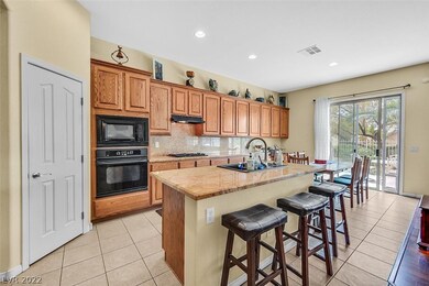 5013 Wayfaring Tree Ave Las Vegas, NV 89131-Kitche