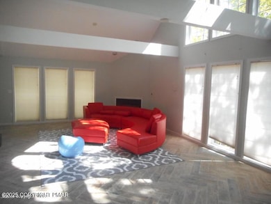 20190320171926821577000000-o