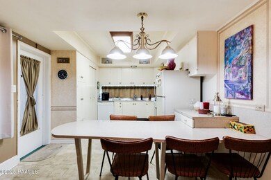 4-web-or-mls-310 Dejean St Updated-4