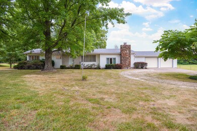 9273 State Hwy EE-9