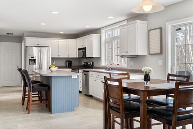 5 Lori Ln, Londonderry, NH 03053 - photo 7