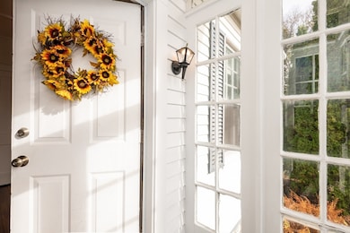 405 William St, Stoneham, MA 02180 - photo 5