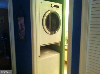 3573 Plum Tree Dr, Ellicott City, MD 21042 - photo 2