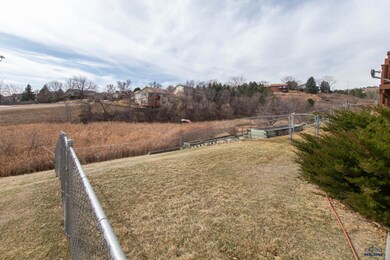 321 Fox Run Dr, Rapid City, SD 57701 - photo 2