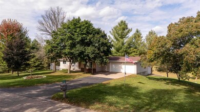 8496 Rolling Hills Rd, Custer, WI 54423 - photo 3
