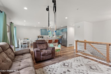 5513 N Atlantic