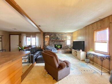 1313 Short St, Covington, IN 47932 - photo 4