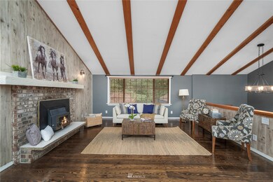 Gorgeous living room!