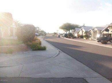 1306 W Lobster Trap Dr unit III, Gilbert, AZ 85233 - photo 2