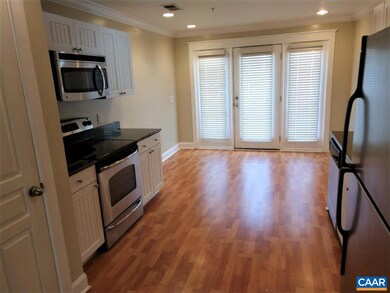 1915 Beechcrest Ct unit 102, Charlottesville, VA 22903 - photo 3