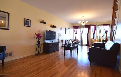 29 Peacock Loop, Staten Island, NY 10309 - photo 3