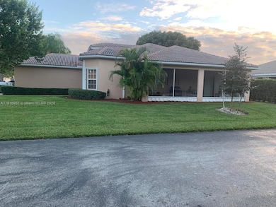 462 SE 23rd Dr, Homestead, FL 33033 - photo 2