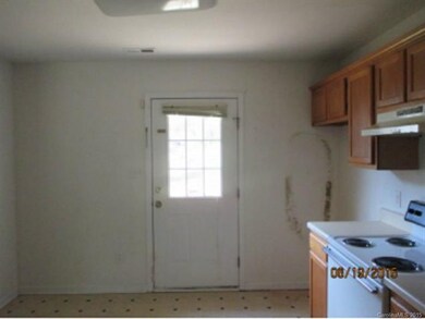 Kitchen Unit 1