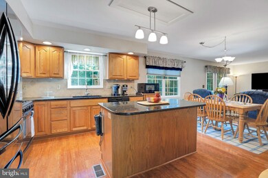 7107 Saint Lauren Ct, Curtis Bay, MD 21226 - photo 7