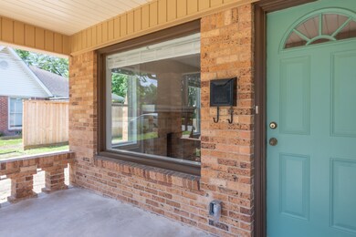 511 Woodard St, Houston, TX 77009 - photo 4