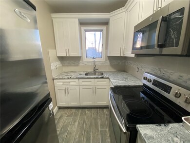 208 Sabin St, Pawtucket, RI 02860 - photo 4