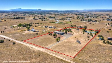 865 W Eleanor Rd, Paulden, AZ 86334 - photo 5