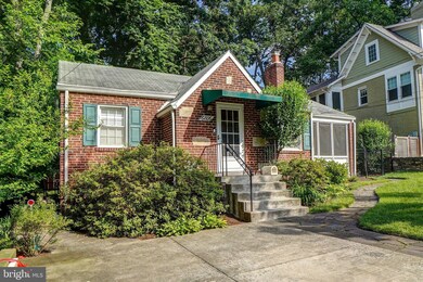 6806 Belford Dr, Takoma Park, MD 20912 - photo 5