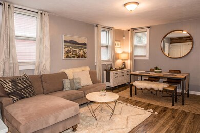 4 Living Room