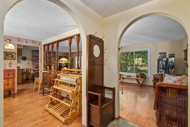 3211RiverbanksRd-006