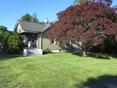 21 Brook St, Eatontown, NJ 07724 - photo 2