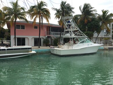 90 Feet Of Dockage For All Your Water To