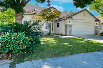 2925 E Eclipse Ave, Fresno, CA 93720 - photo 3