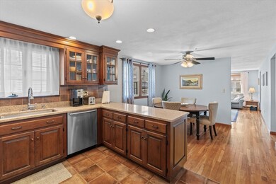 182 Safford St unit 1, Quincy, MA 02170 - photo 5