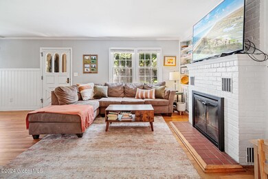 2031 Regent St, Schenectady, NY 12309 - photo 6