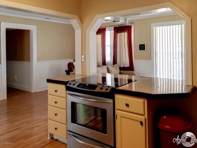 2626 Emily Dr, Jacksonville, FL 32216 - photo 5