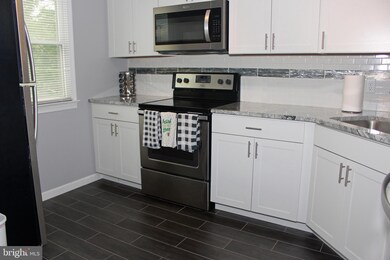 354 S Linden St, Boyertown, PA 19512 - photo 6