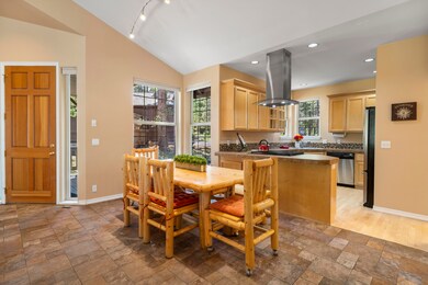 18080 Witchhazel Ln unit 12, Sunriver, OR 97707 - photo 5