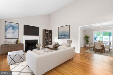 11907 Buttercup Ln, Fredericksburg, VA 22407 - photo 6