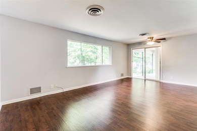 1702 E Mildred St, Sherman, TX 75090 - photo 3