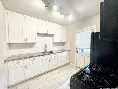 740 Donaldson Ave unit B, San Antonio, TX 78201 - photo 7