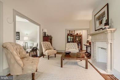 220 Stony Run Ln unit 2C, Baltimore, MD 21210 - photo 6