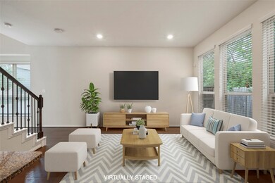 708 Ivory Manor Dr, Houston, TX 77018 - photo 3