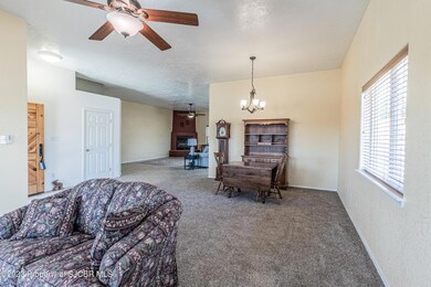 4909 Kingsway Dr, Farmington, NM 87402 - photo 6