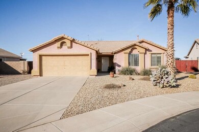 002-Front_View-2328147-medium