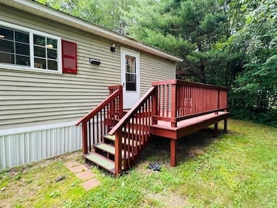 228 Redwood Rd, Loudon, NH 03307 - photo 4